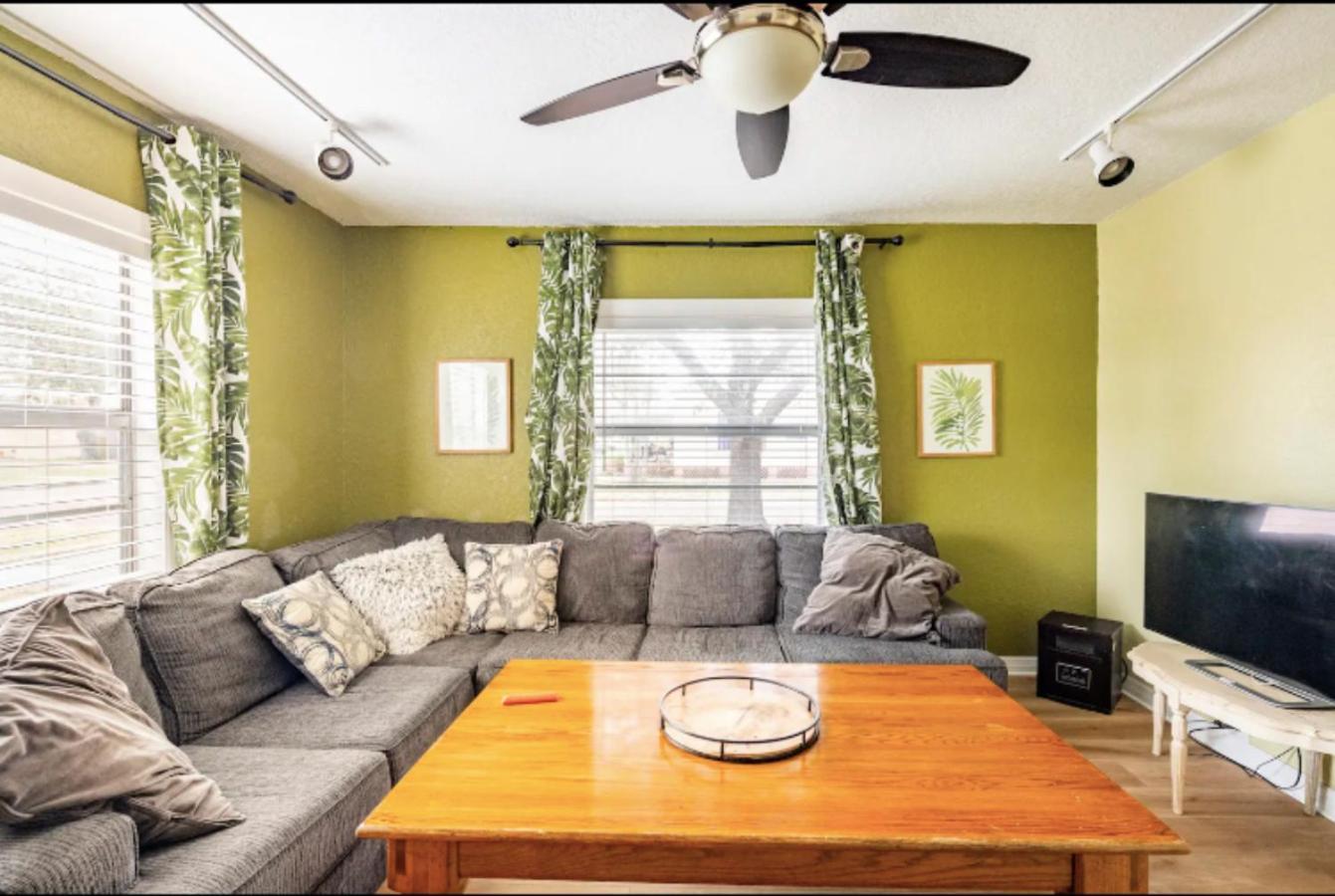 3-Bed Bungalow Walk To Historic Downtown סנפורד מראה חיצוני תמונה