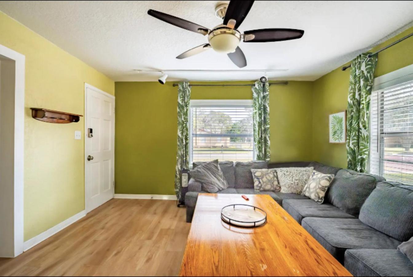 3-Bed Bungalow Walk To Historic Downtown סנפורד מראה חיצוני תמונה